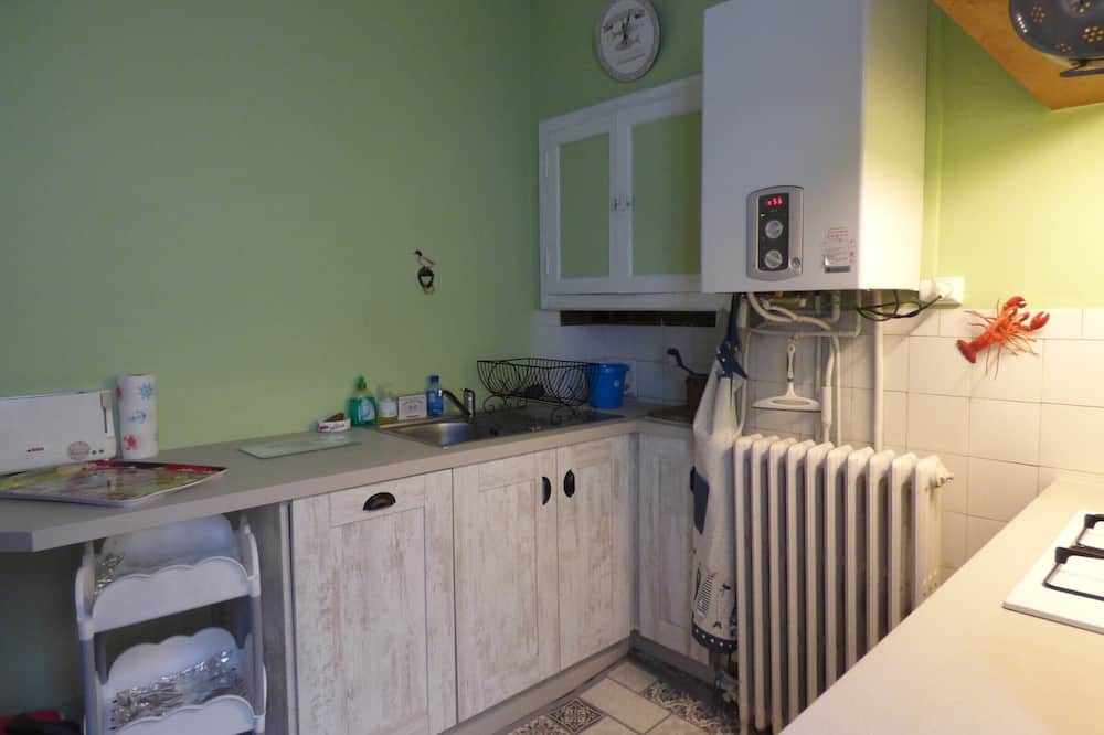 Photo of Kitchen in Saint-Gilles-Croix-de-Vie