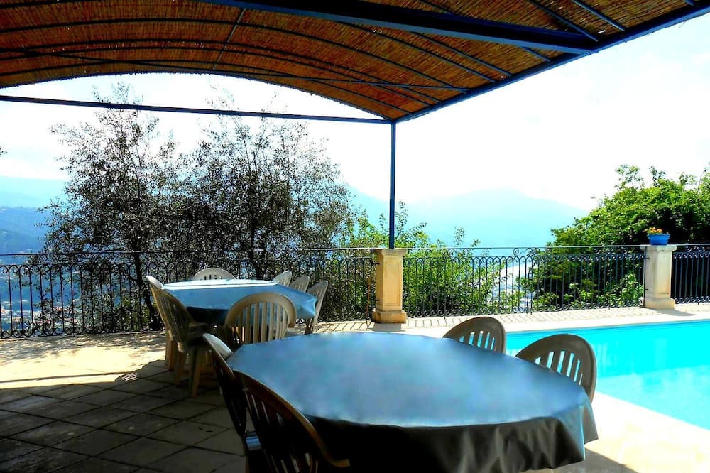 Photo of Patio Balcony in Le Broc