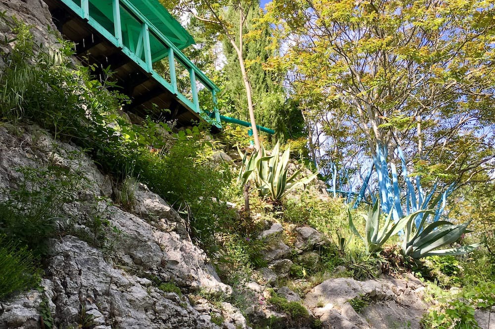 Photo of Outdoor in Coursegoules