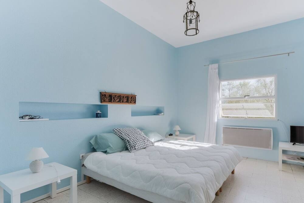 Photo of Bedroom in Ceyreste