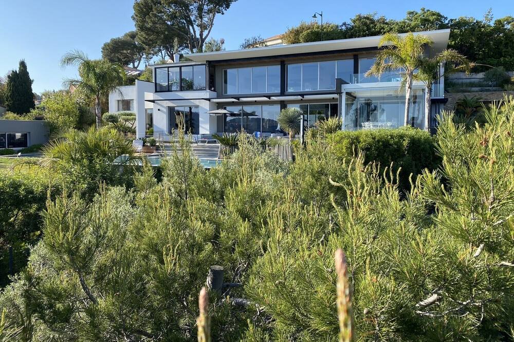 Photo of Outdoor in Hyeres