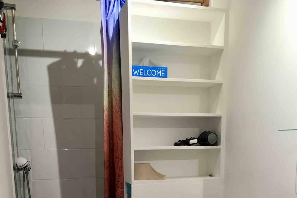 Photo of Bathroom in Caille