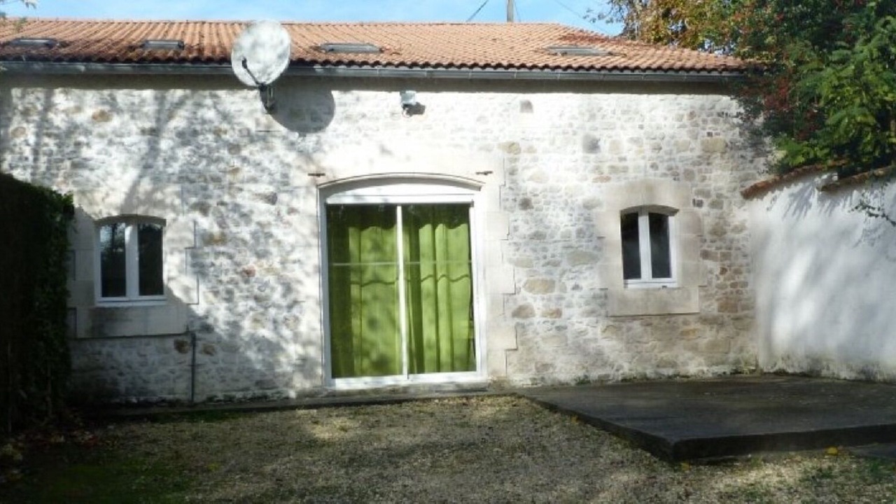 Photo of Outdoor in Oriolles