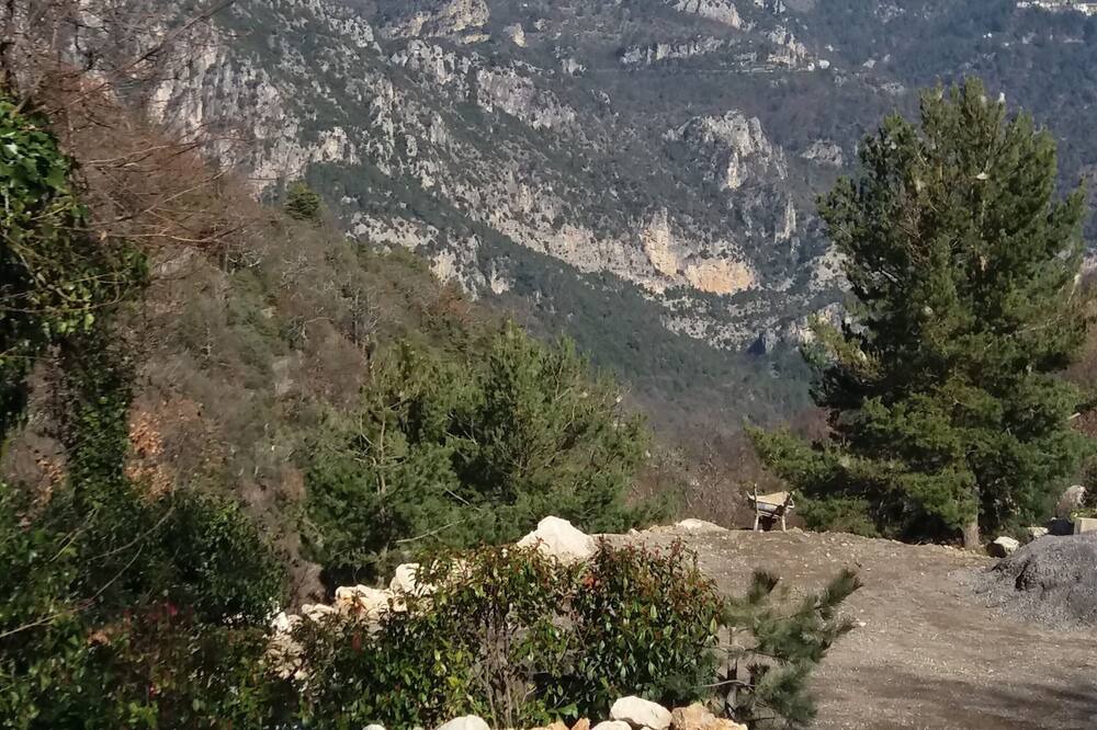 Photo of Outdoor in Bouyon