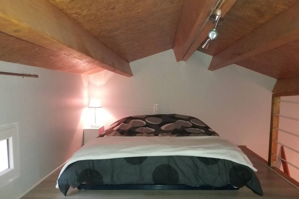 Photo of Bedroom in Bouyon