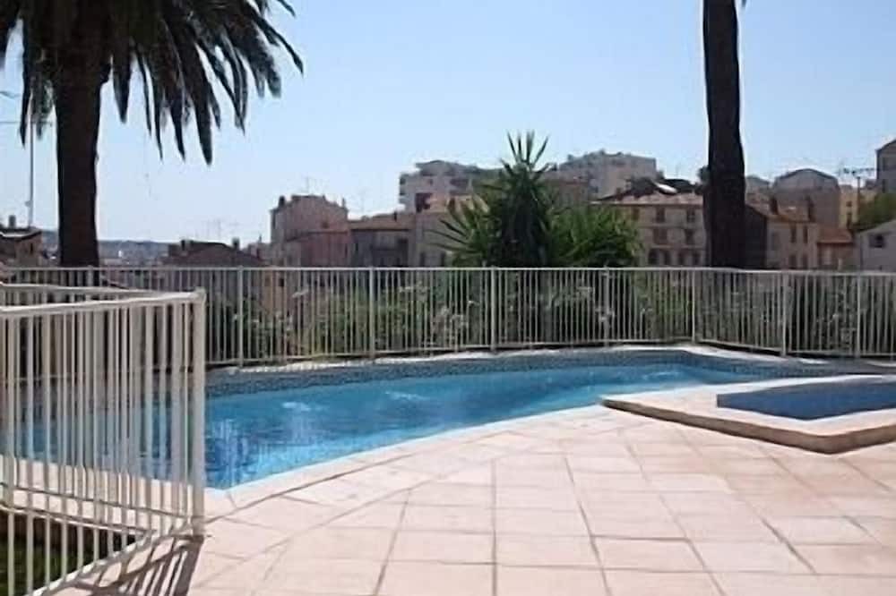 Photo of Outdoor in Riou - Petit Juas - Av de Grasse