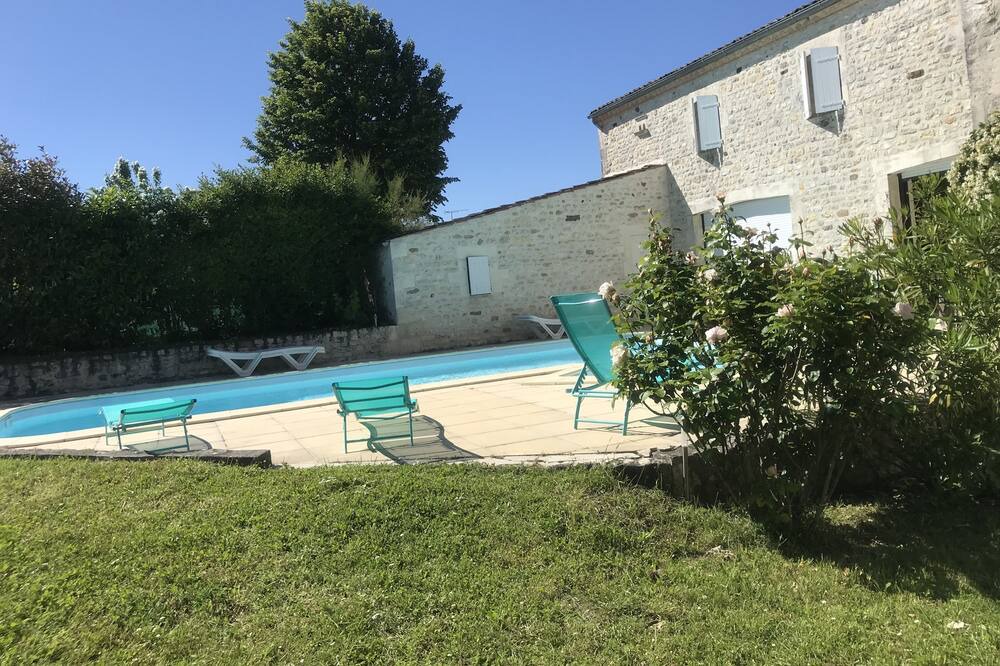 Photo of Outdoor in Mornac-sur-Seudre