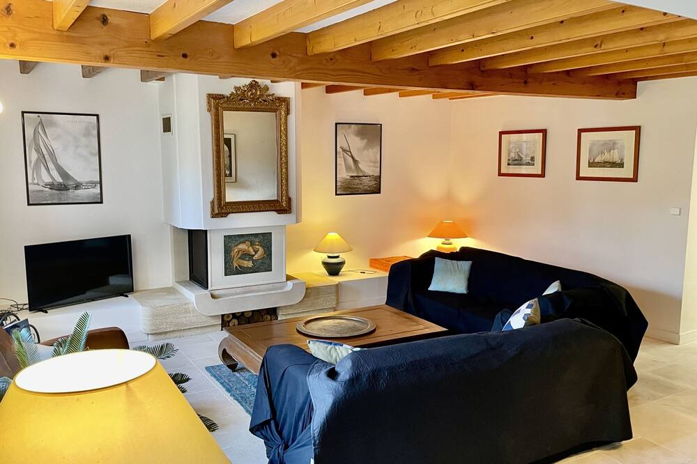 Photo of Livingroom in Mornac-sur-Seudre