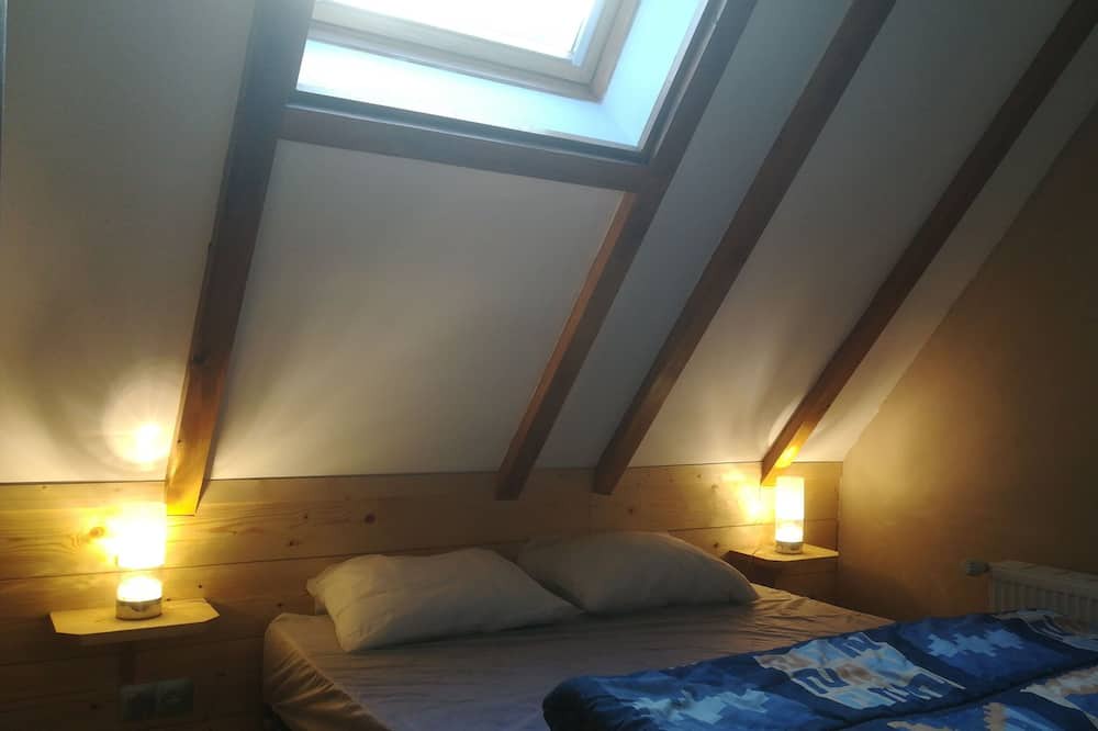 Photo of Bedroom in Saint-Pastous