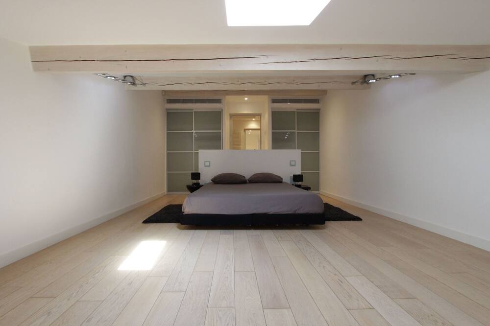 Photo of Bedroom in Old Town