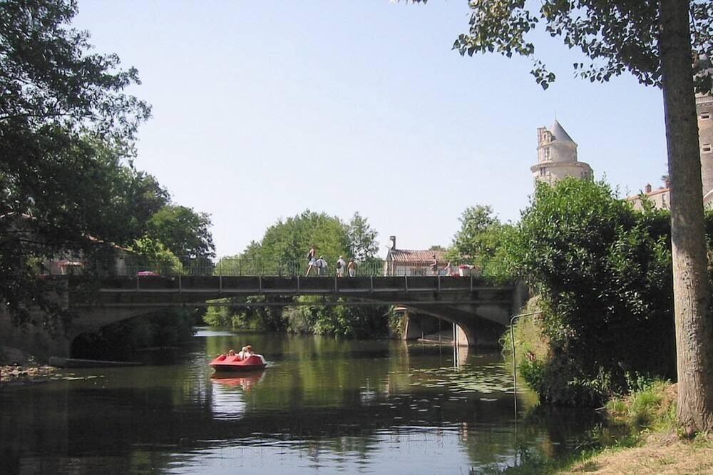 Photo of Others in Apremont