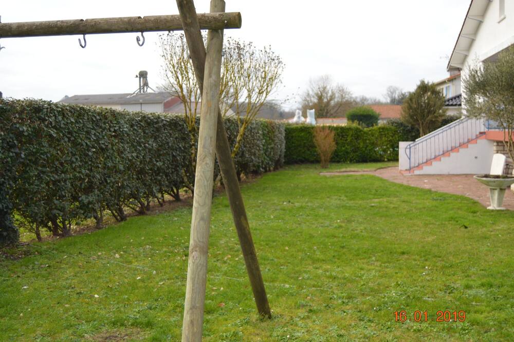 Photo of Outdoor in Saint-Sulpice-de-Royan