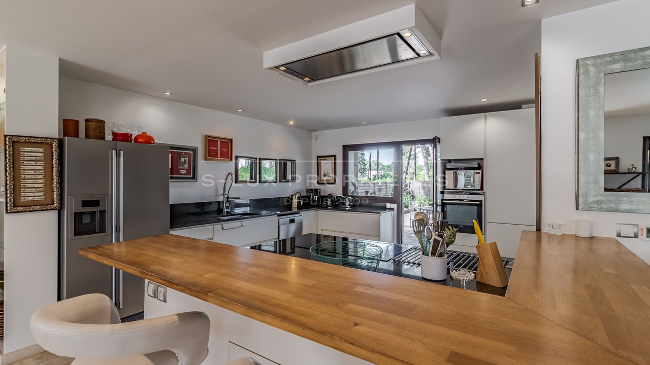 Photo of Kitchen in Hyeres