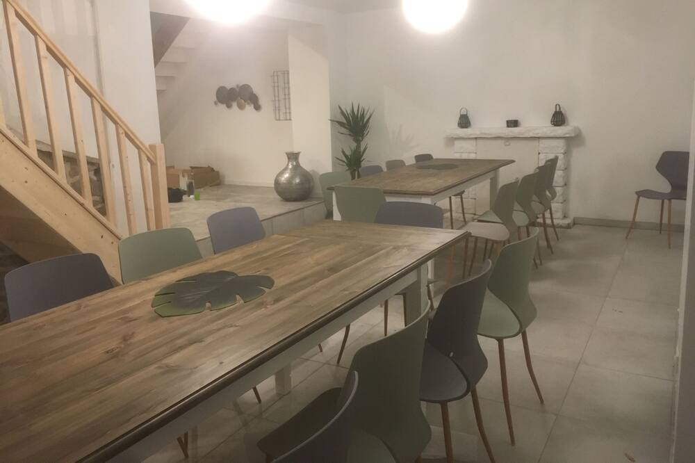 Photo of Kitchen in Saubrigues