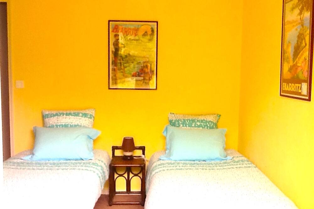 Photo of Bedroom in Arbonne