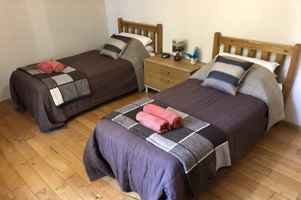 Photo of Bedroom in Saint-Cernin-de-Labarde