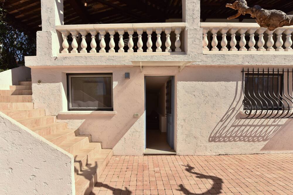 Photo of Outdoor in Biot