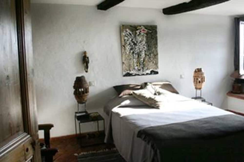 Photo of Bedroom in Saint-Paul-de-Vence