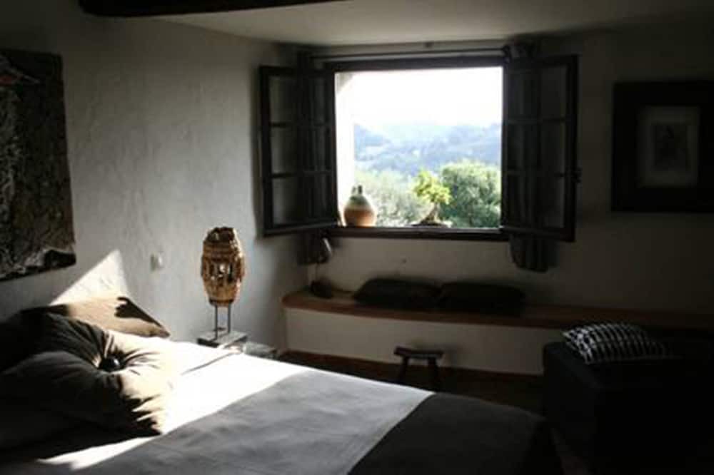 Photo of Bedroom in Saint-Paul-de-Vence