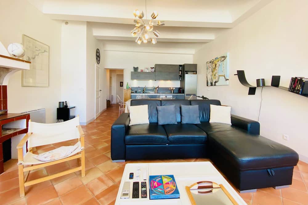 Photo of Livingroom in Old Town