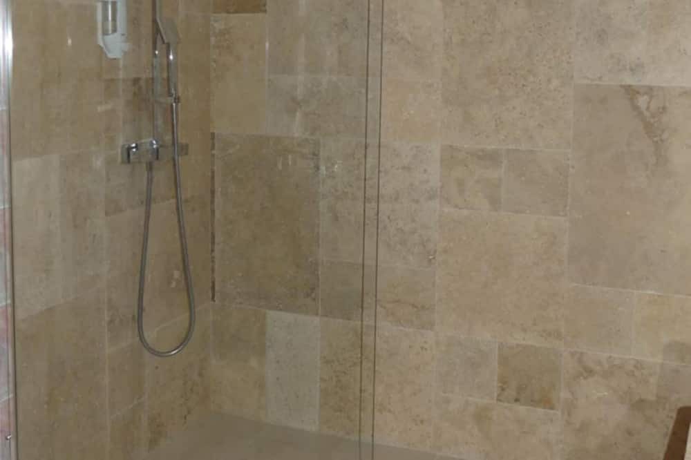 Photo of Bathroom in Greolieres