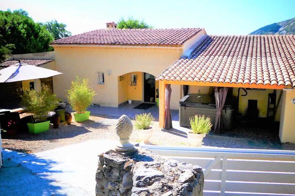 Photo of Outdoor in Greolieres