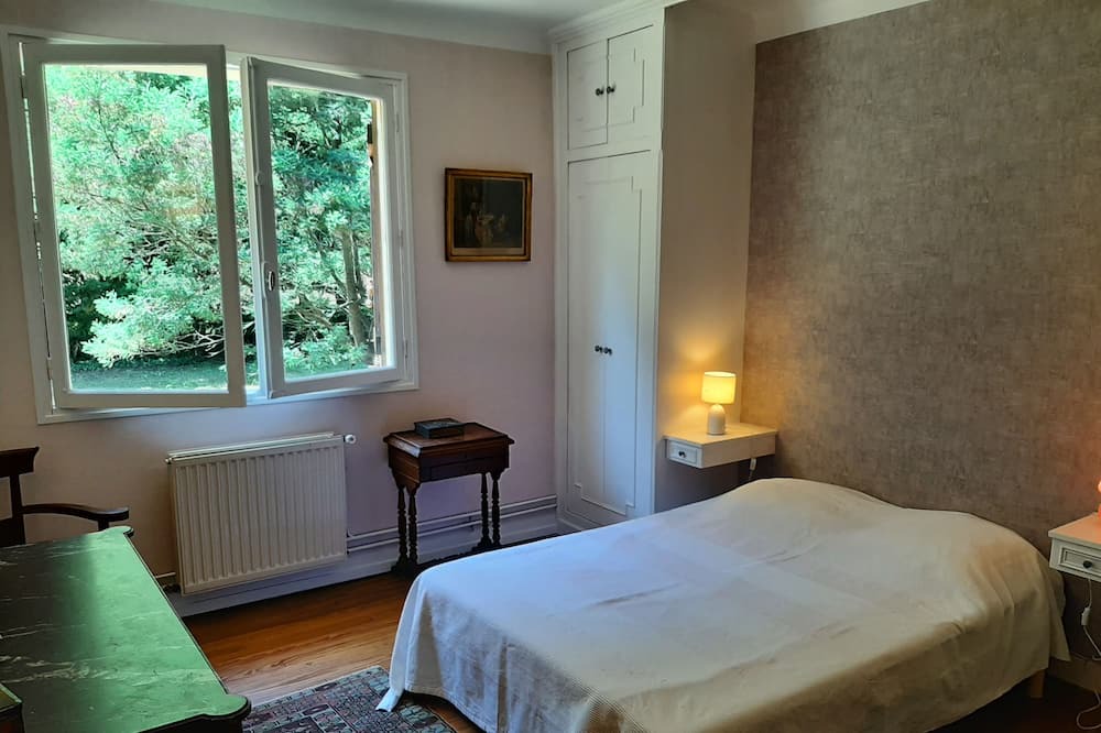Photo of Bedroom in Saint-Geours-de-Maremne