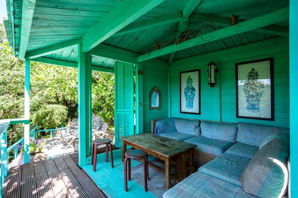 Photo of Patio Balcony in Coursegoules