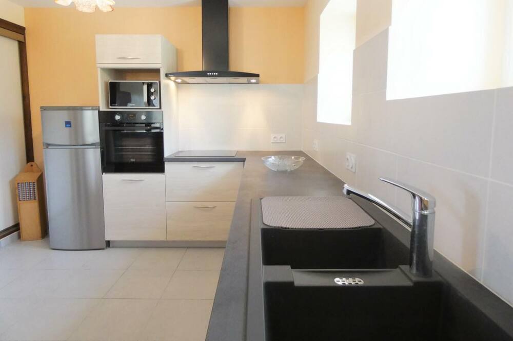 Photo of Kitchen in Angoume