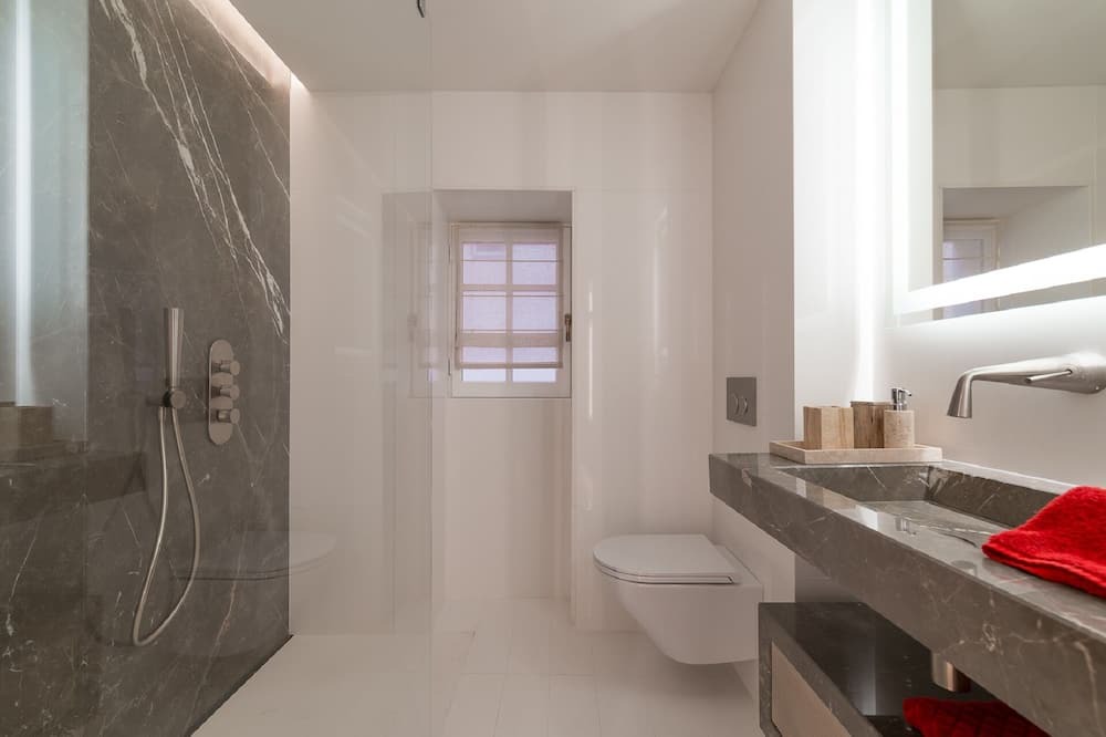Photo of Bathroom in Old Town