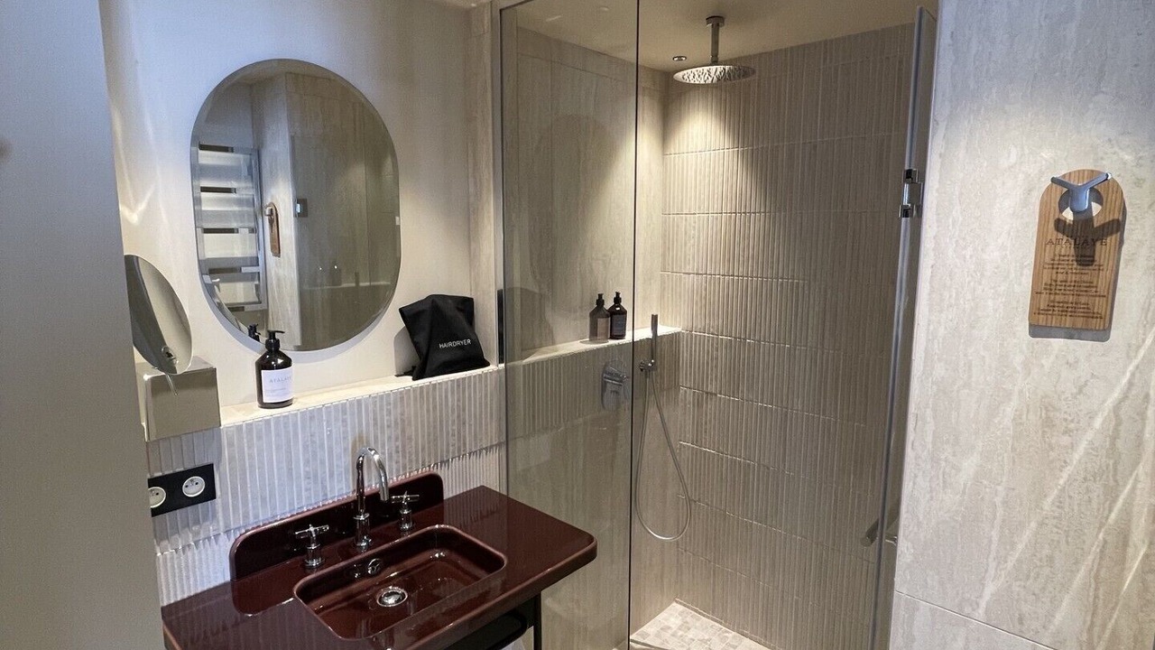 Photo of Bathroom in Biarritz City Centre