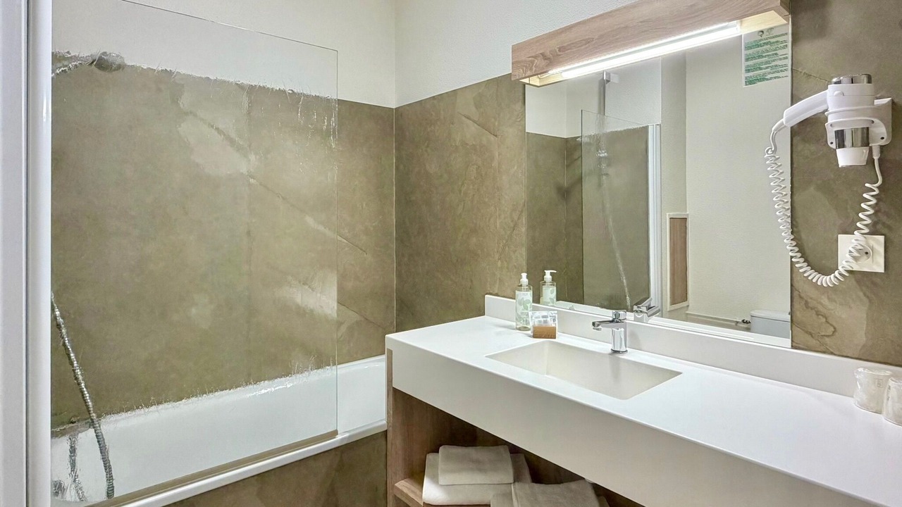 Photo of Bathroom in Saint-Palais