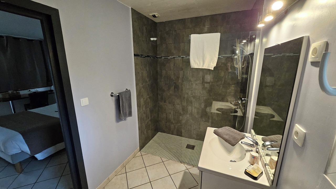 Photo of Bathroom in Fargues-de-Langon