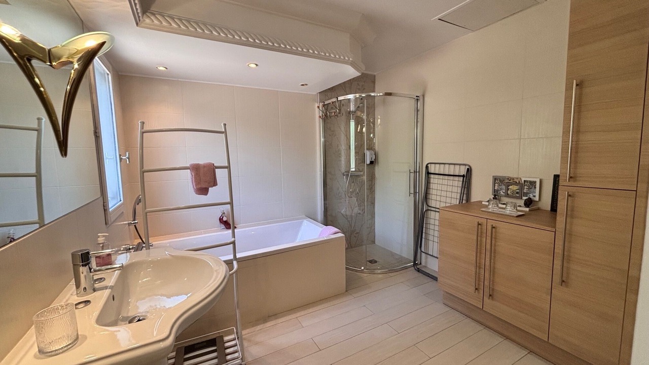 Photo of Bathroom in Montauroux