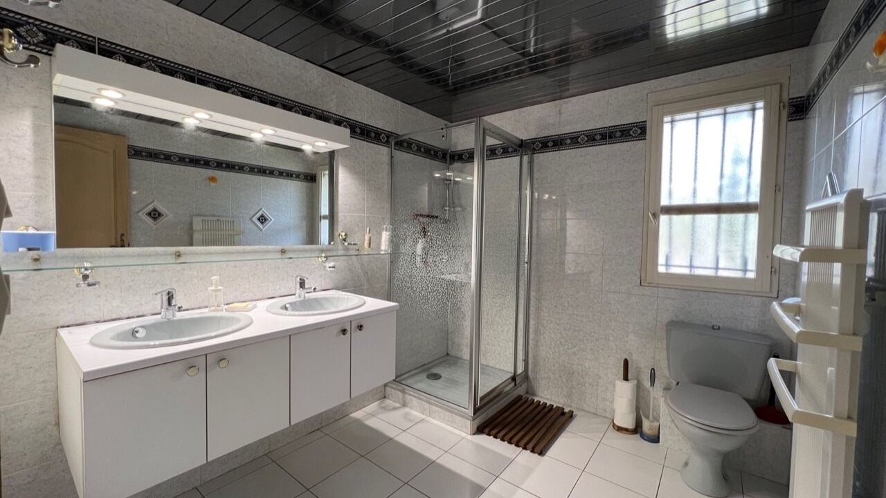 Photo of Bathroom in Montauroux