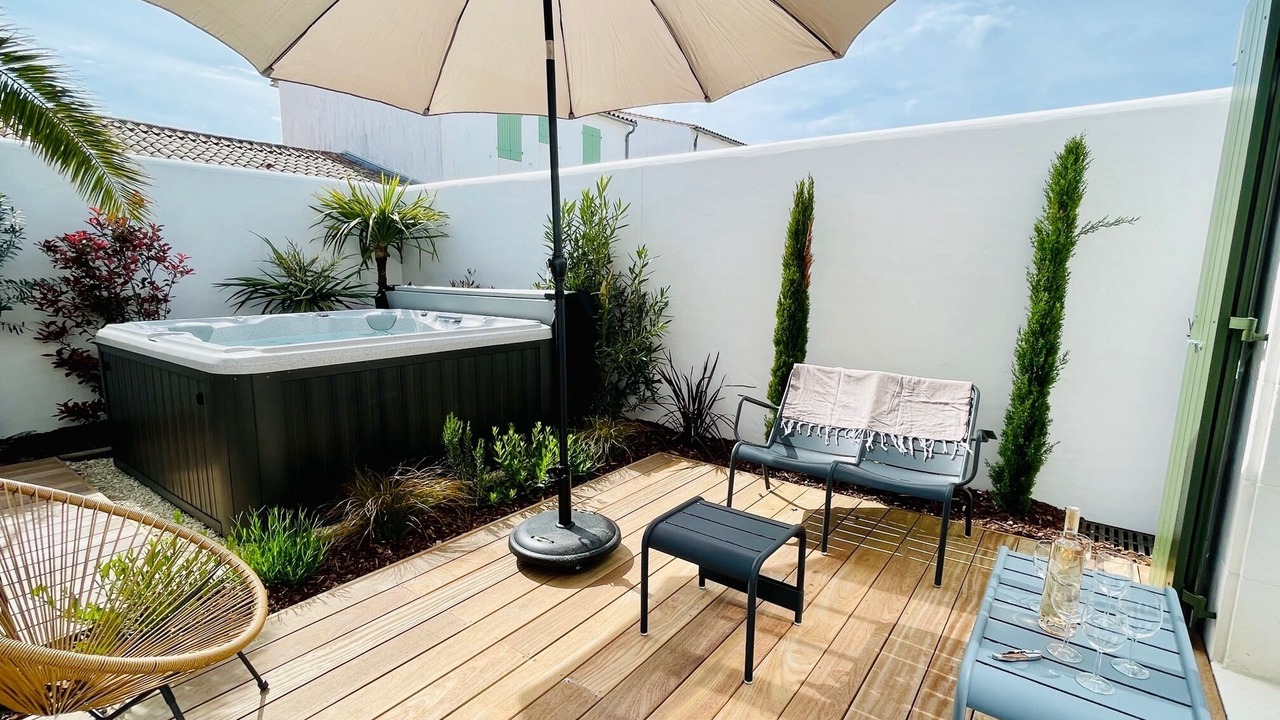 Photo of Patio Balcony in La Flotte