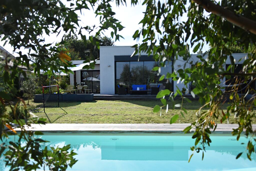 Photo of Outdoor in Cambes