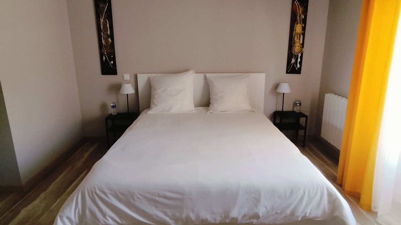Photo of Bedroom in Saint-Seurin-de-Cadourne