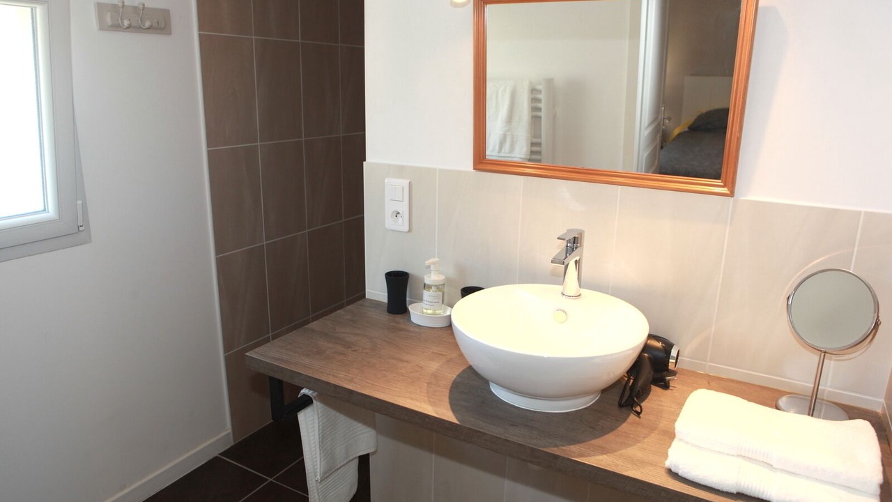 Photo of Bathroom in Saint-Seurin-de-Cadourne