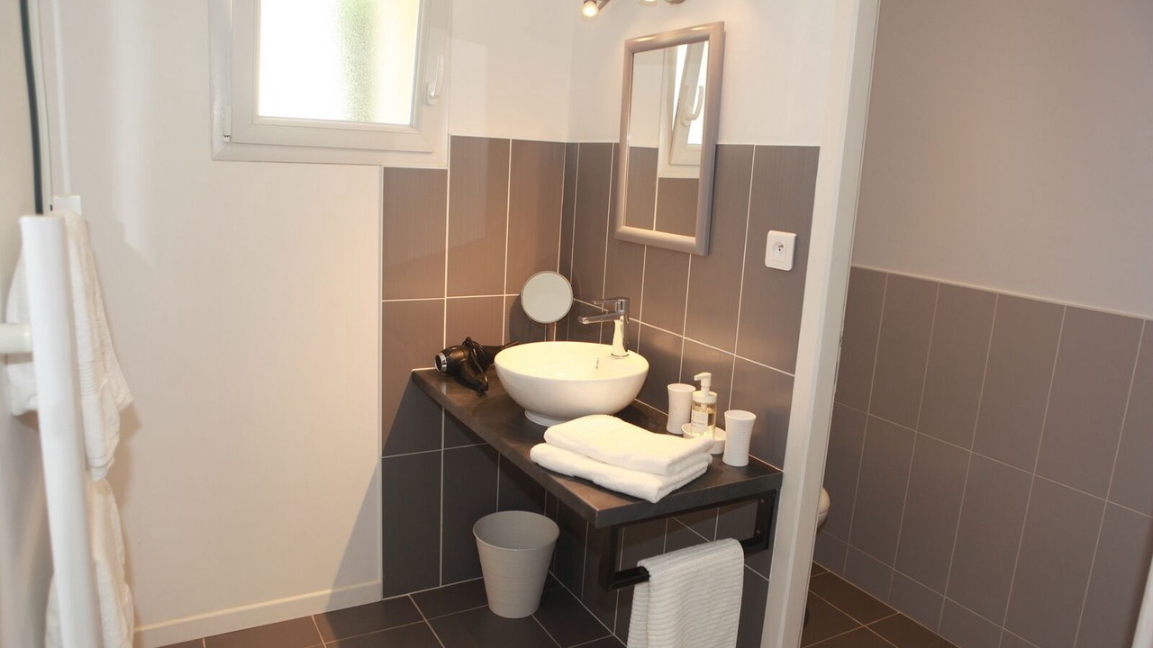 Photo of Bathroom in Saint-Seurin-de-Cadourne