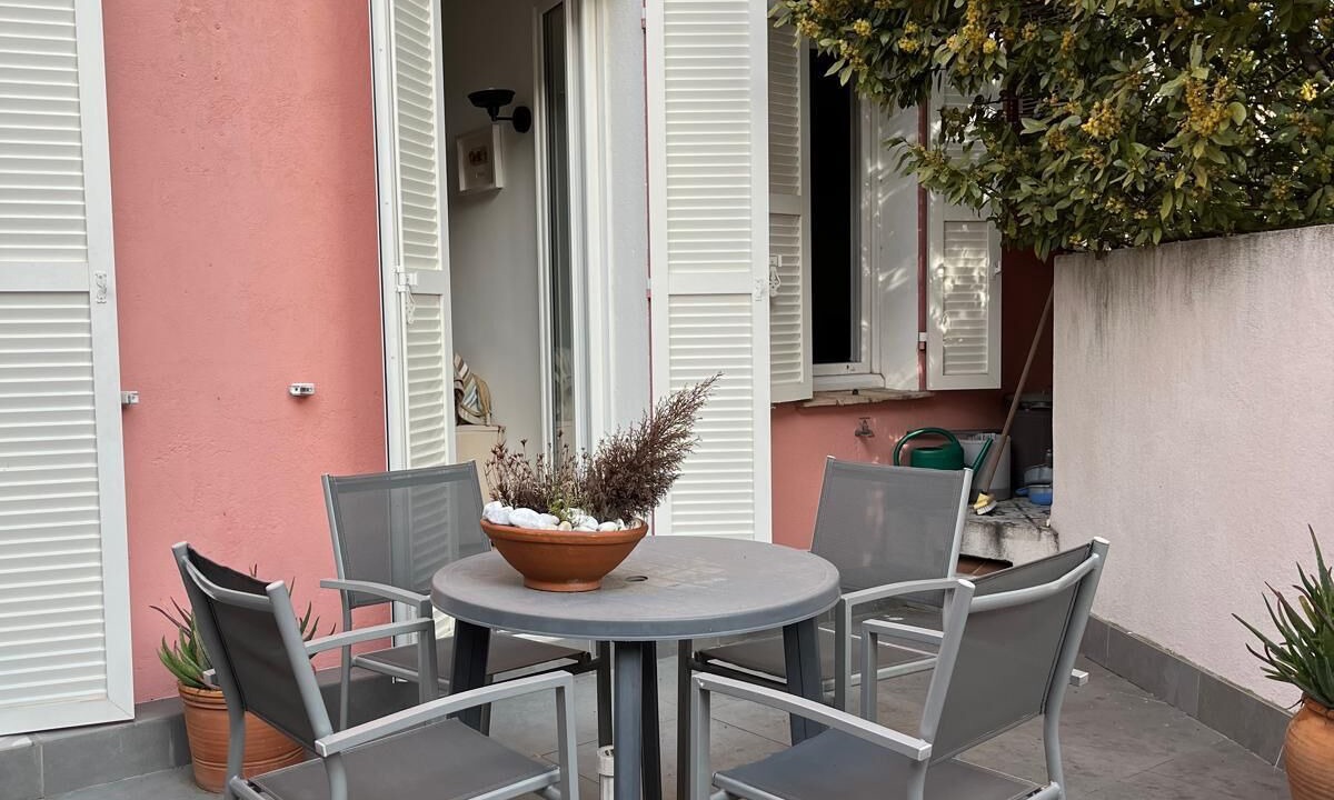 Photo of Outdoor in Old Town