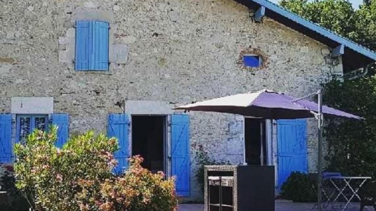 Photo of Outdoor in Angoume