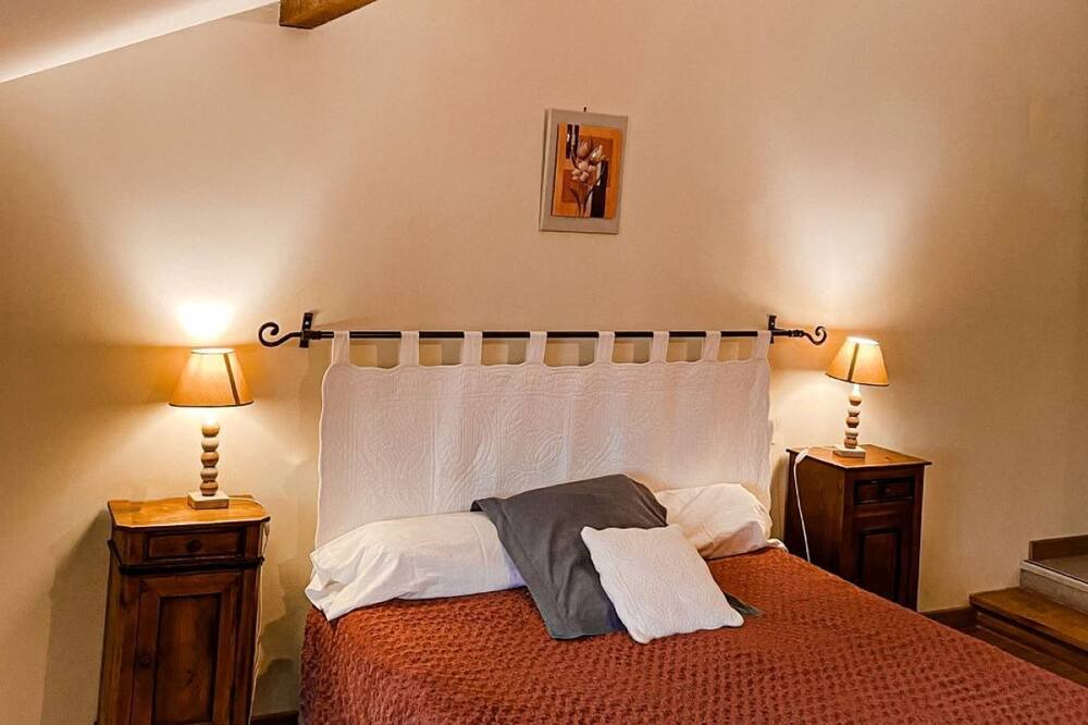 Photo of Bedroom in Angoume