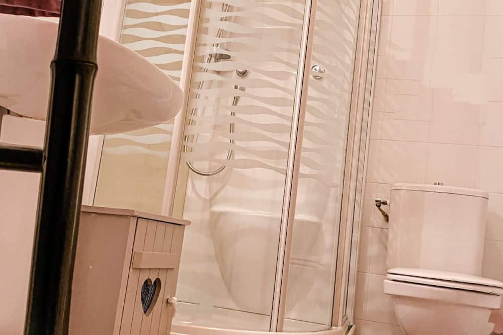 Photo of Bathroom in Angoume