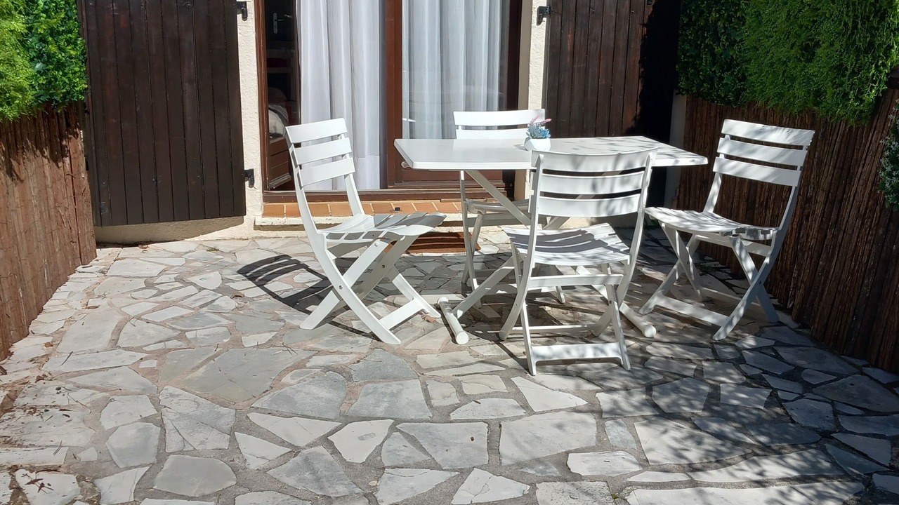 Photo of Patio Balcony in Saint-Vallier-de-Thiey