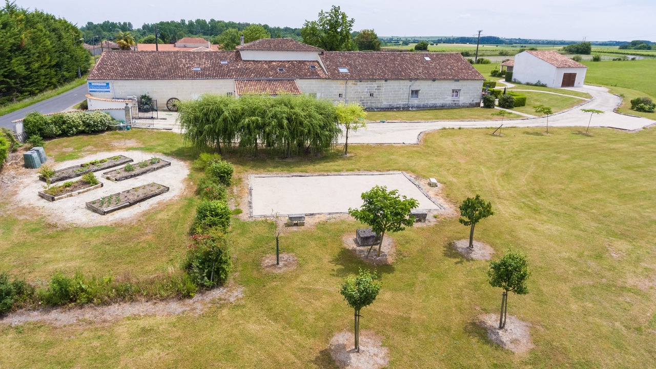 Photo of Outdoor in Brives-sur-Charente