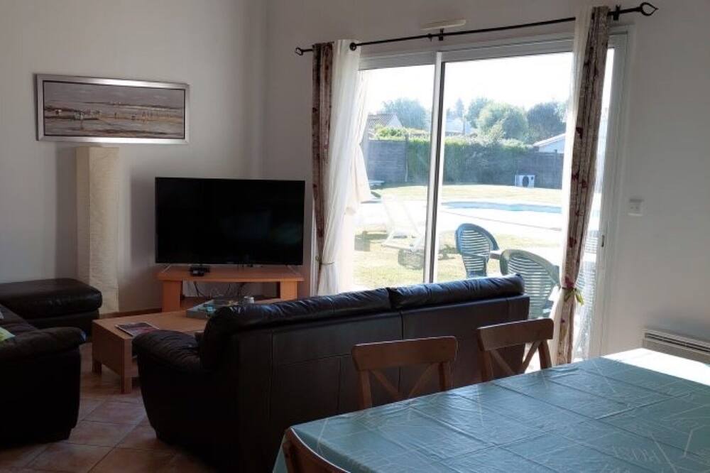 Photo of Livingroom in L'Aiguillon-sur-Vie