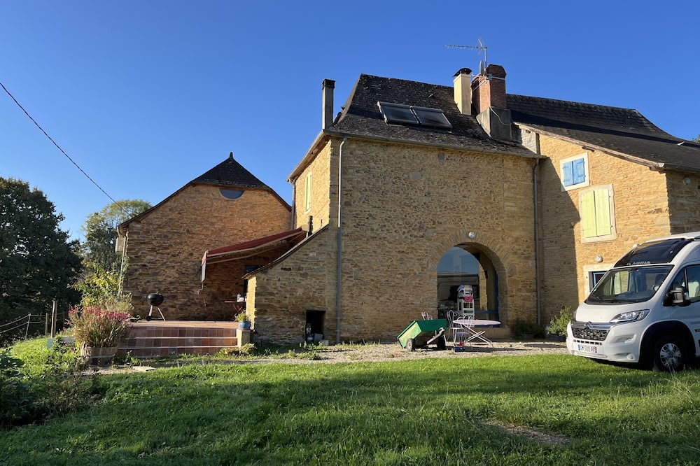 Photo of Outdoor in Gan