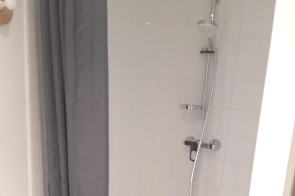 Photo of Bathroom in Saubrigues