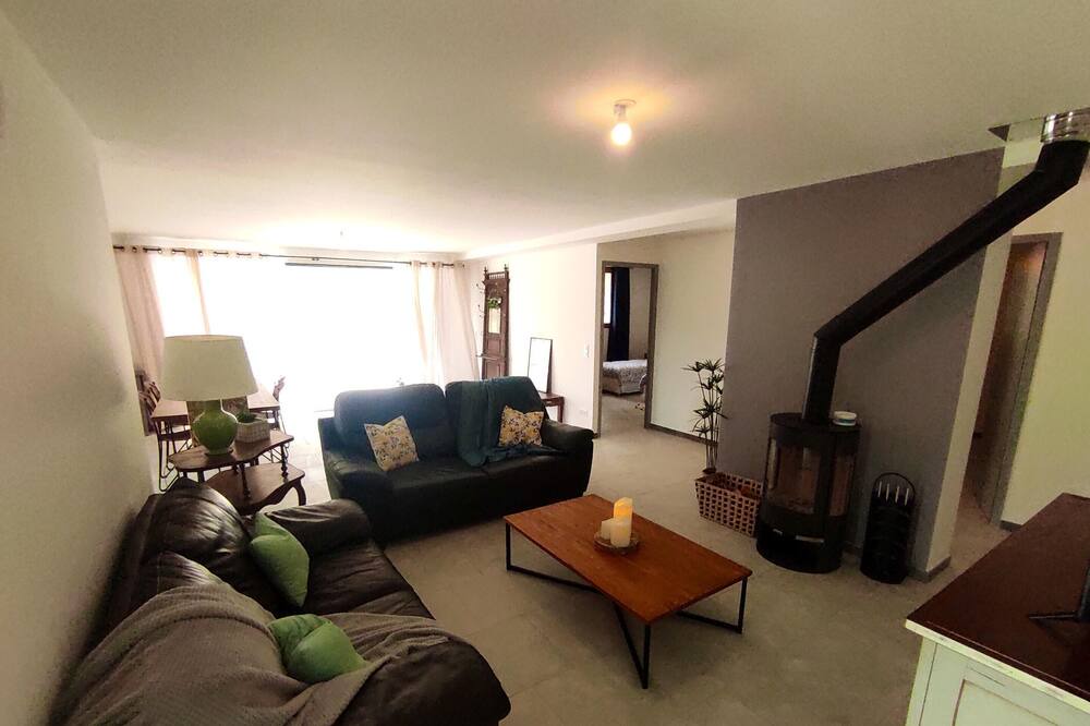 Photo of Livingroom in Escragnolles